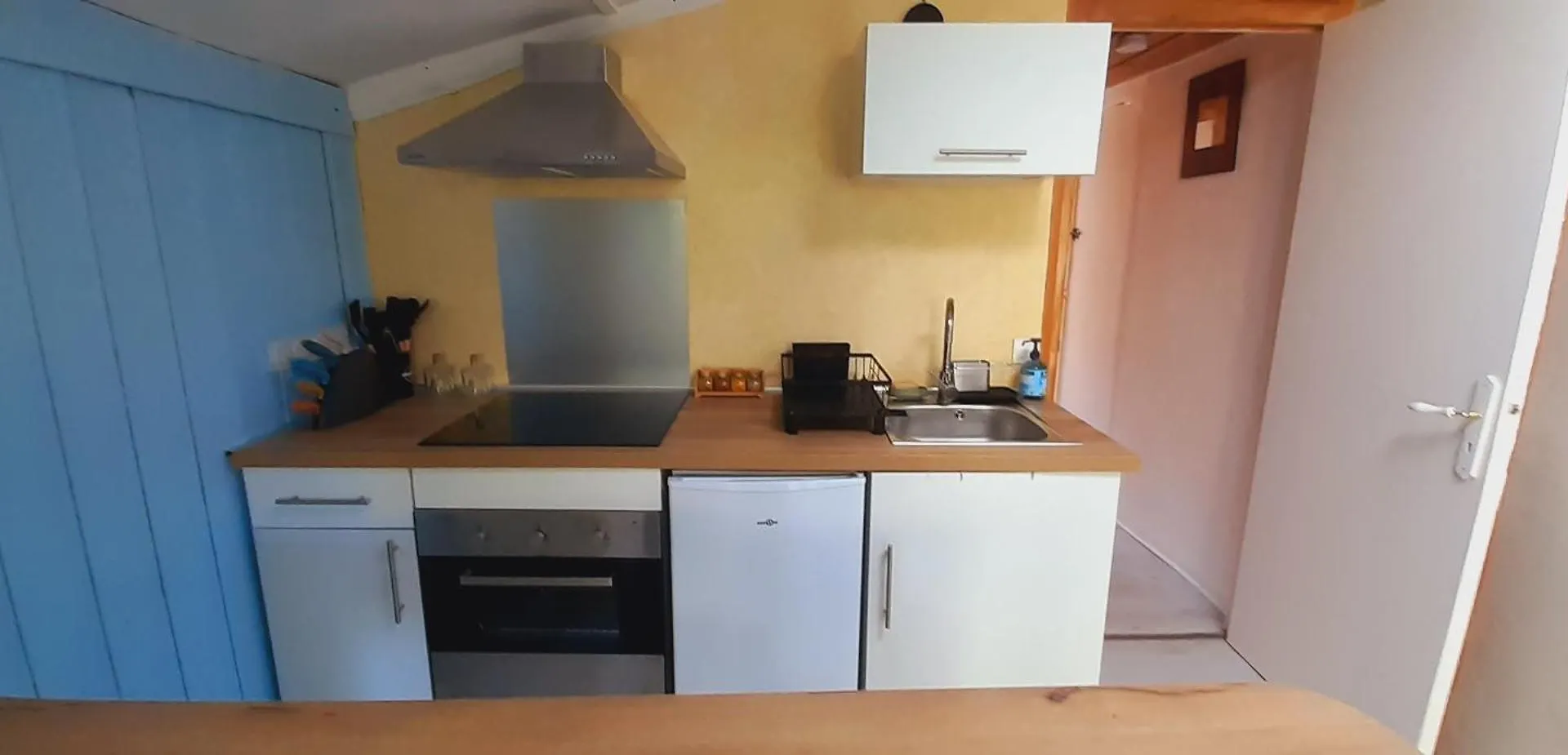 Holiday home Petite Maison Naturelle Avec Son Jardin Prive Pluvigner